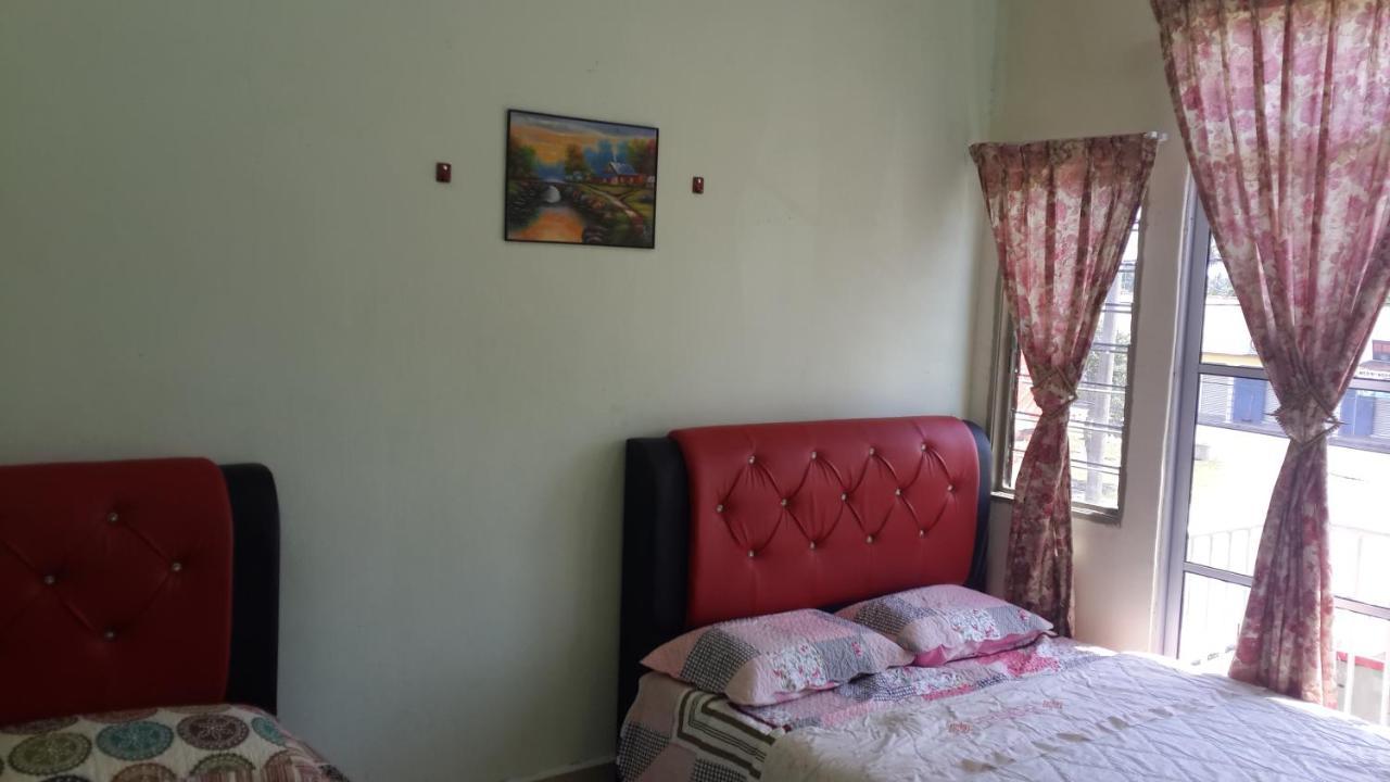 Daisyinn Budget Hotel Kuala Terengganu Kampong Gong Badak Luaran gambar