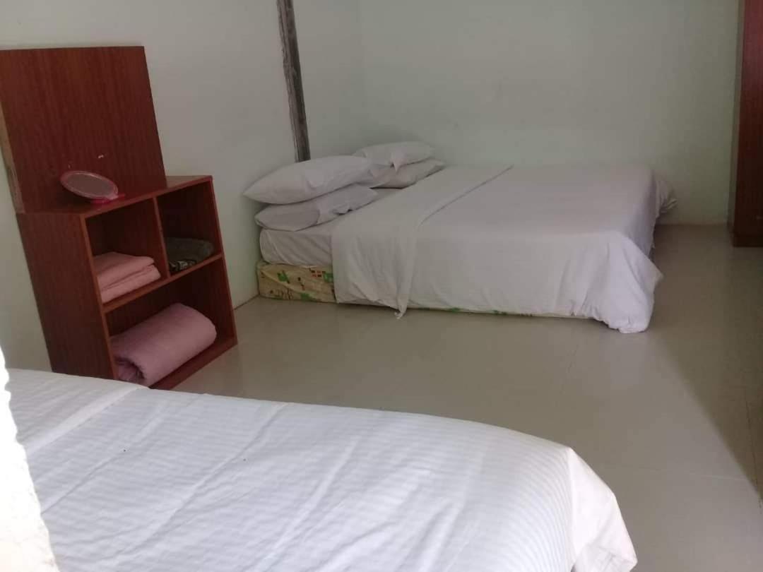 Daisyinn Budget Hotel Kuala Terengganu Kampong Gong Badak Luaran gambar