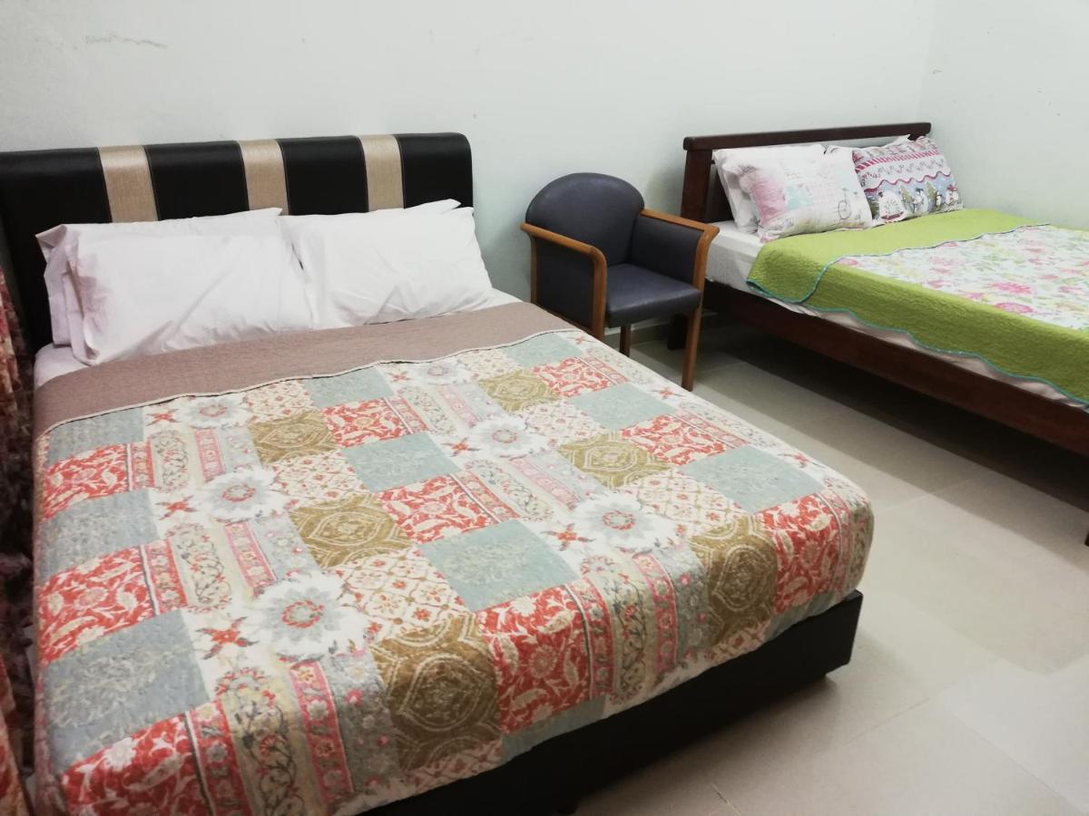 Daisyinn Budget Hotel Kuala Terengganu Kampong Gong Badak Luaran gambar