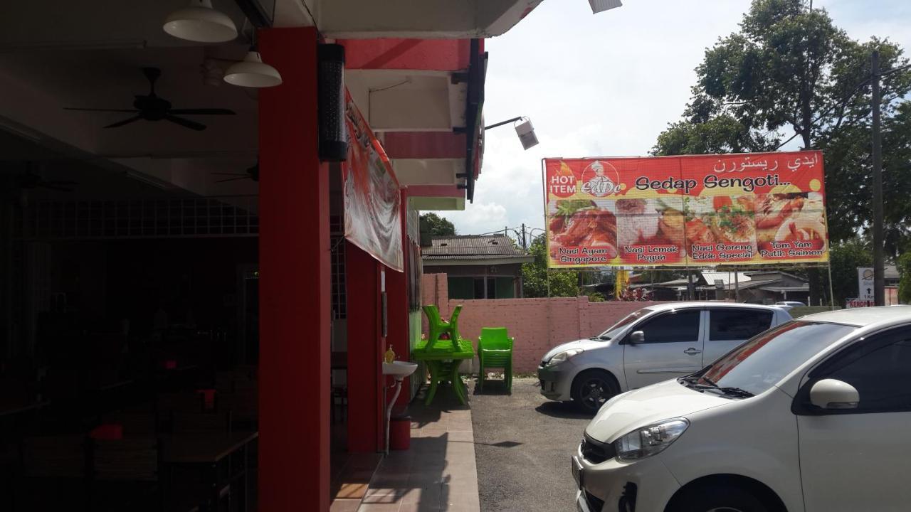 Daisyinn Budget Hotel Kuala Terengganu Kampong Gong Badak Luaran gambar